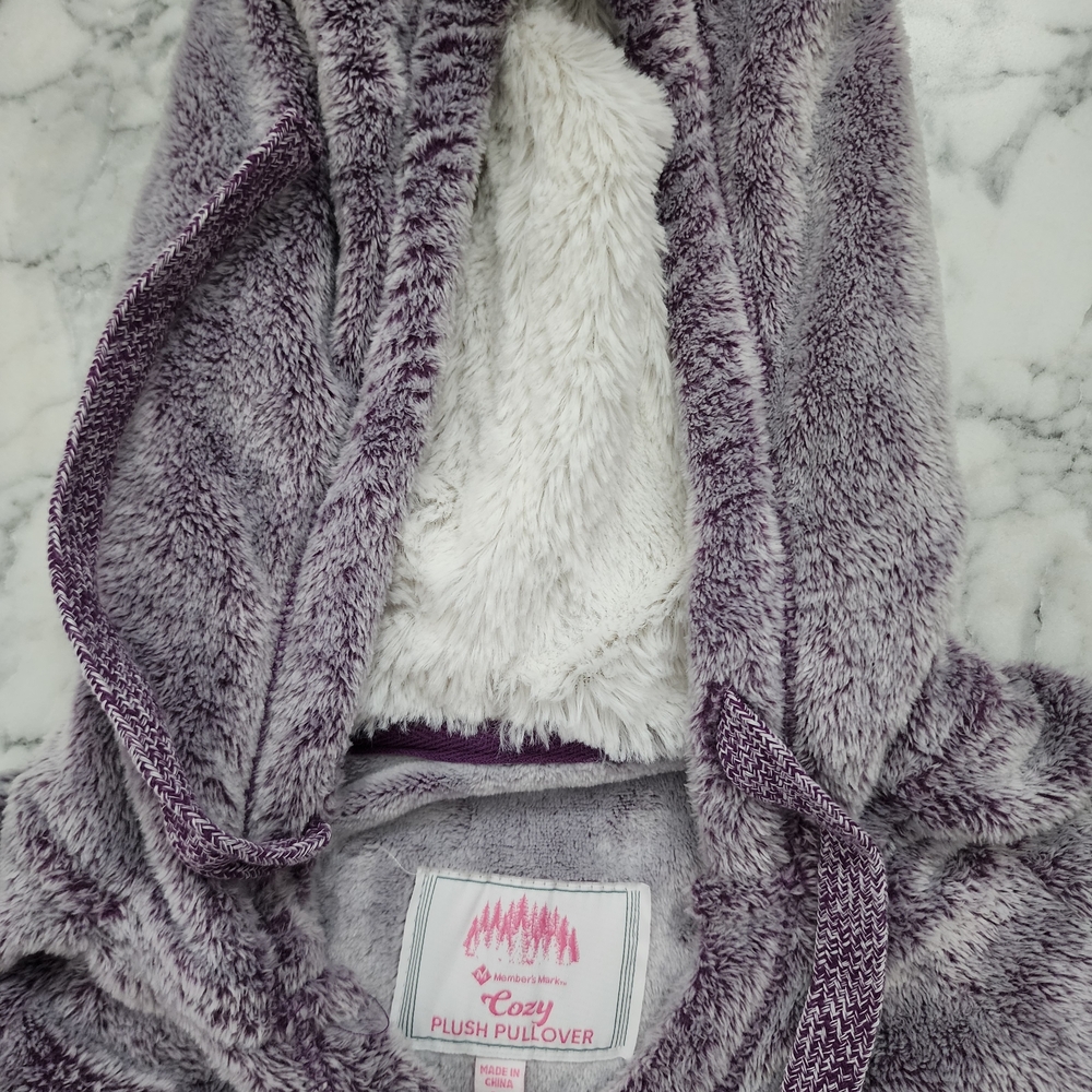 Women's Plush Pullover Hoodie - Lavender